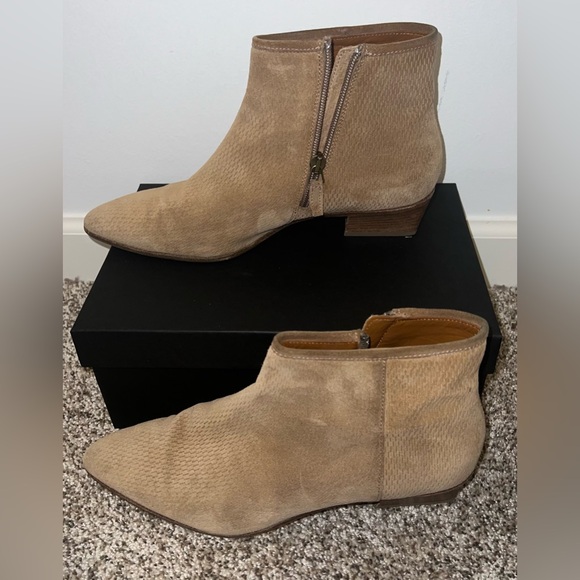 Aquatalia fire suede leather boot - Picture 3 of 6